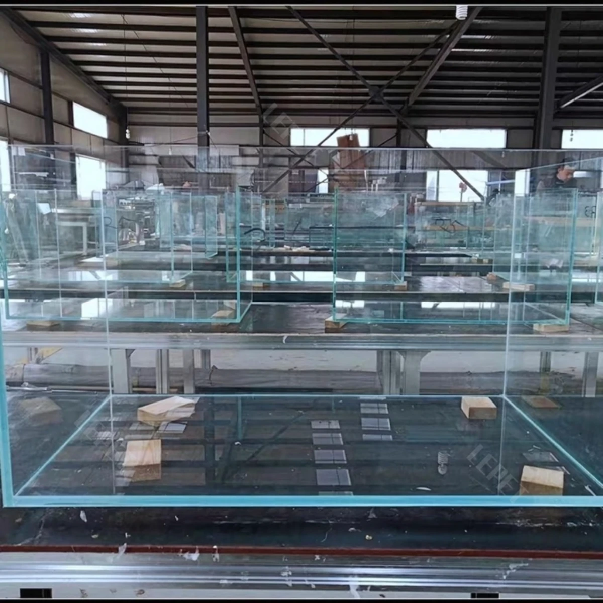 LEPET Akuarium Ikan OPTIK CLEAR JR01 / JR02 /JR03 / JR 04 (100cm/120cm) Tangki Ikan dengan bahan kaca super bening foto 6