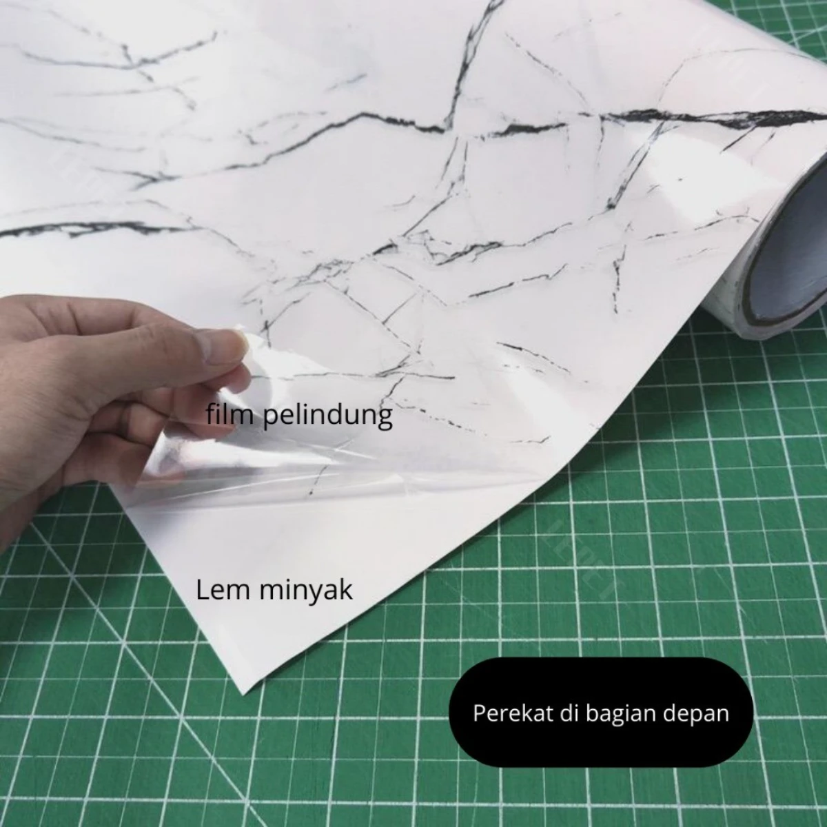 LEPET STICKER DASAR AQUARIUM 61cm / 30cm per GULUNG MOTIF KOTAK-KOTAK foto 5