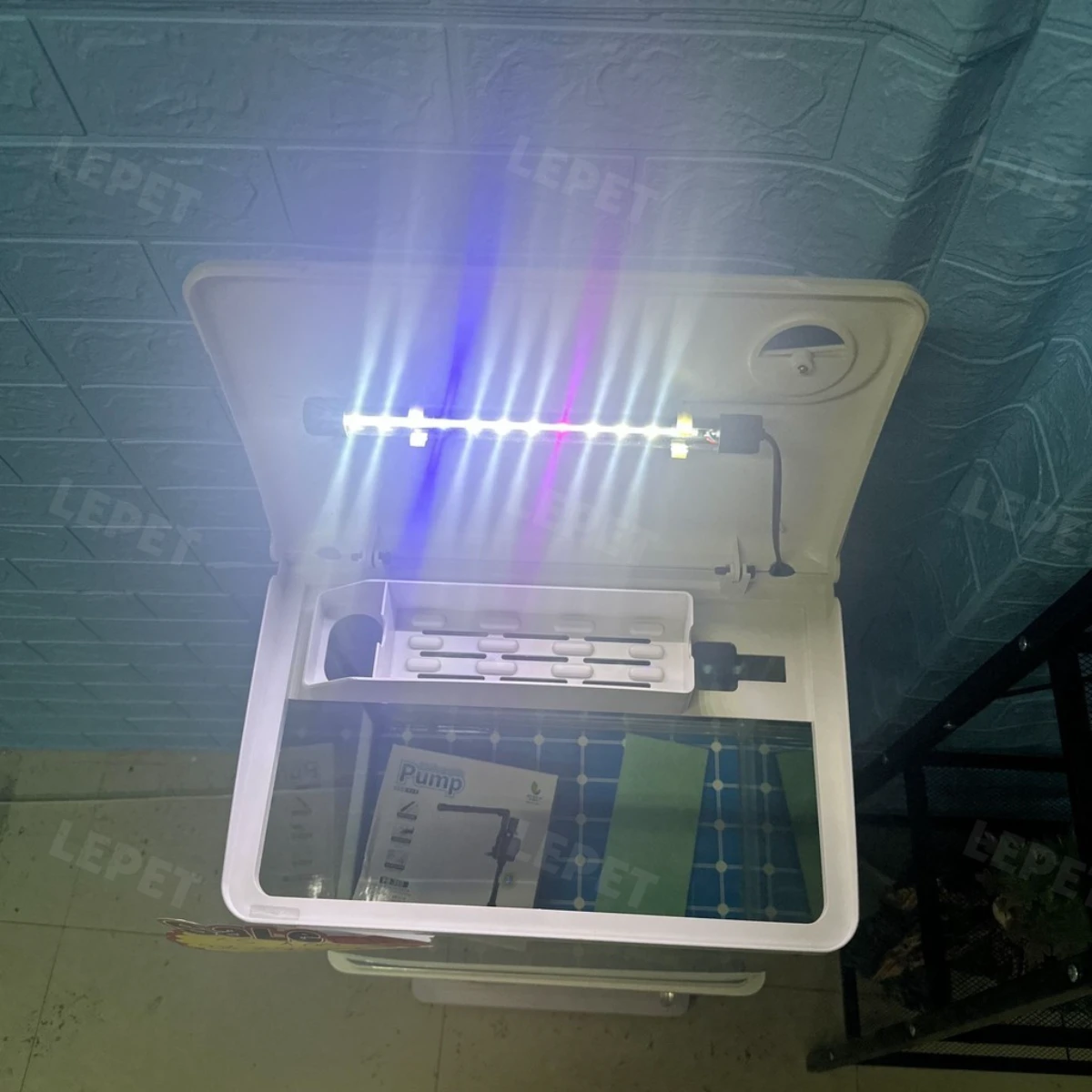 LEPET AQUARIUM PAKET MURAH DAN LENGKAP DENGAN MEJA UKURAN P400 / AQUARIUM SET CABINET foto 2