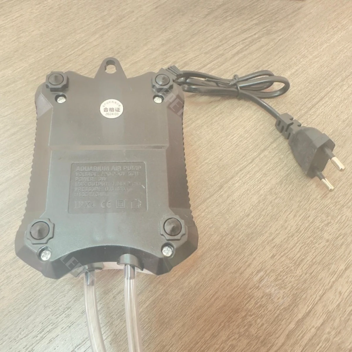 LEPET Aerator Aquarium Air Pump Mesin Gelembung Udara 1 Lubang dan 2 lubang foto 5