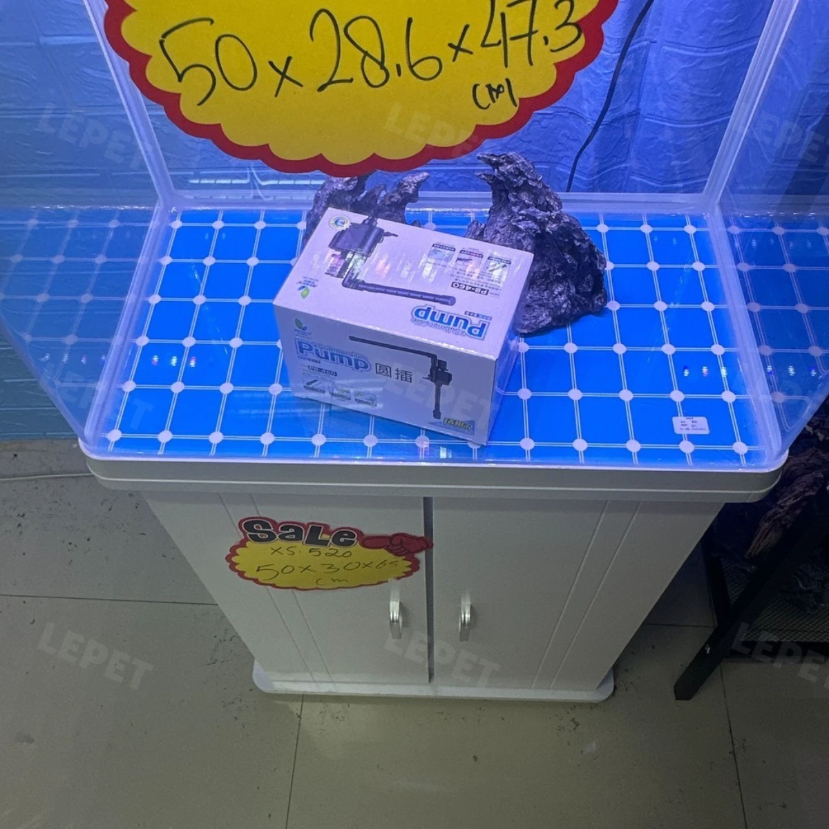LEPET AQUARIUM PAKET MURAH DAN LENGKAP DENGAN MEJA UKURAN P520 / AQUARIUM SET CABINET foto 3